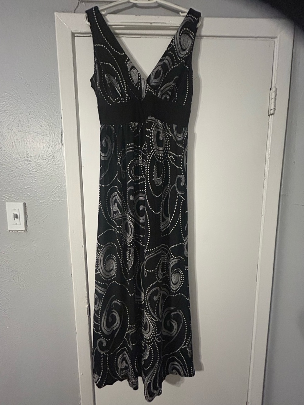 INC International Concepts Black and White Empire Waist Maxi Dress